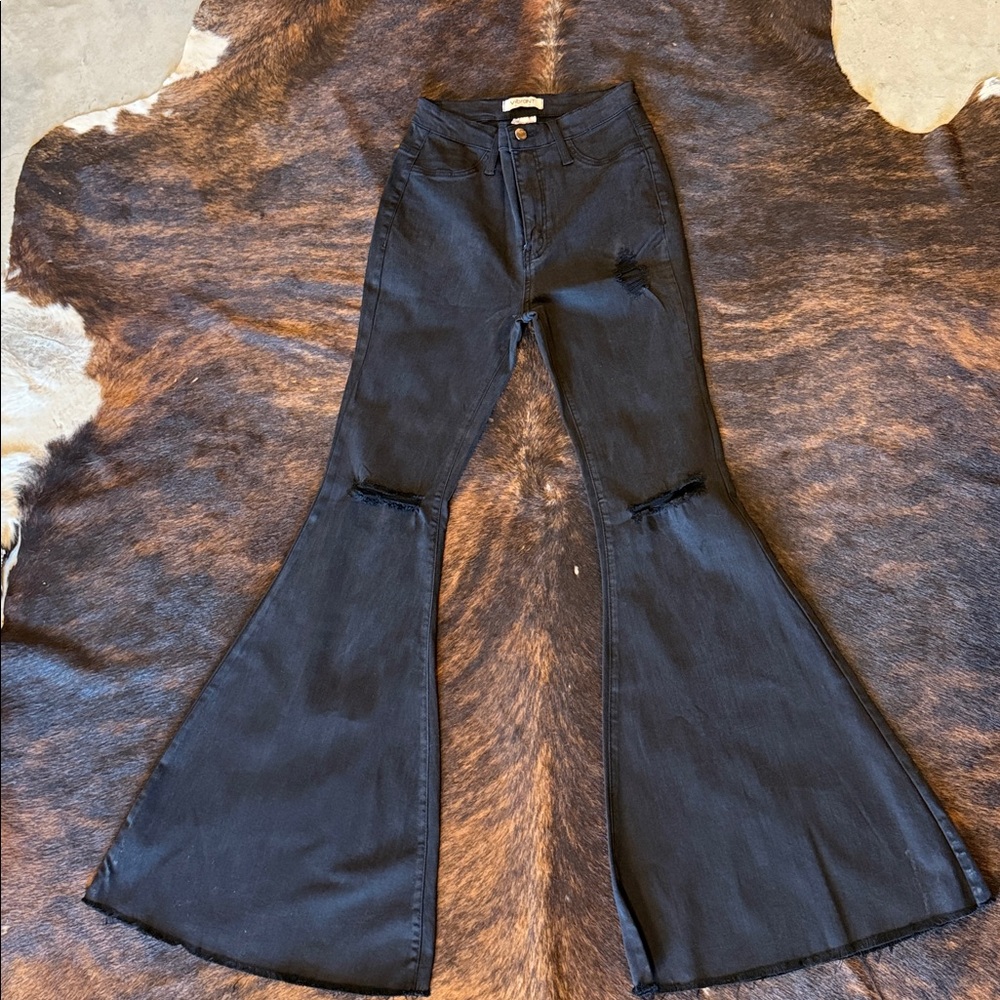 Vibrant Black Flared Women Jeans